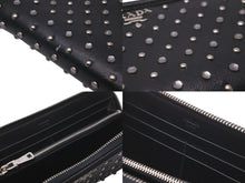 Load image into Gallery viewer, PRADA プラダ 長財布 ラウンドファスナー スタッズ ブラック レザー 1M0506 シルバー金具 美品 中古 59888