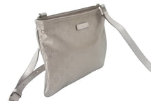 画像をギャラリービューアに読み込む, 極美品 GUCCI グッチ ショルダーバッグ ベージュ GGインプリメ 201538 シルバー金具 PVC レザー 中古 59896