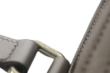 画像をギャラリービューアに読み込む, 極美品 GUCCI グッチ ショルダーバッグ ベージュ GGインプリメ 201538 シルバー金具 PVC レザー 中古 59896