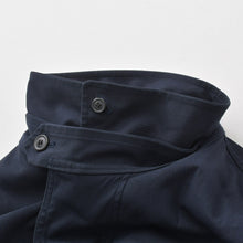 Load the image into the gallery viewer. 極美品 ISSEI MIYAKE イッセイミヤケ オーバーコート コート ME33-FA017 ネイビー サイズM 中古 4a006003
