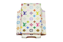 Load image into Gallery viewer, LOUIS VUITTON ルイヴィトン I Pod nano ケース マルチカラー エテュイナノ ブロン ホワイト PVC M60014 美品 中古 60078