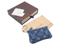 Load image into Gallery viewer, 未使用 LOUIS VUITTON ルイヴィトン モノグラム デニム ポシェットクレ コインケース M95343 ブルー 小銭入れ 財布 中古 60124