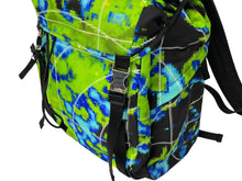 Load image into Gallery viewer, PRADA プラダ リュック バックパック デジタルカモ柄 デジカモ ナイロン マルチカラー シルバー金具 2VZ135 美品 中古 60264