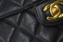 画像をギャラリービューアに読み込む, CHANEL シャネル チェーンショルダーバッグ A05289 ダイアナ マトラッセ25 4番台 1997年 ラムスキン ブラック 美品 中古 60358