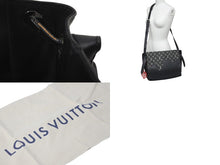 Load image into Gallery viewer, LOUIS VUITTON ルイヴィトン NIGOコラボ ショルダーバッグ ブサス トーキョー ブラック モノグラムデニム M45971 美品 中古 60410