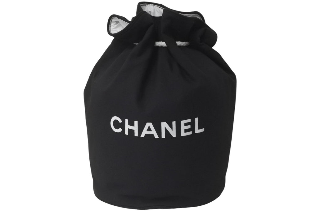 CHANEL シャネル リュックデイパック ロゴ 巾着 プールバッグ 