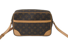 画像をギャラリービューアに読み込む, 極美品 LOUIS VUITTON ルイ ヴィトン ショルダーバッグ 斜め掛け トロカデロ27 M51274 モノグラムキャンバス ブラウン 中古 60611