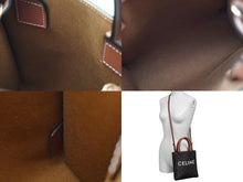 Load image into Gallery viewer, 極美品 CELINE セリーヌ 2WAYショルダーバッグ ミニバーティカルカバ トリオンフ 194372BZK.04LU ブラウン ゴールド金具 中古 60612