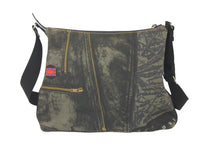 Load image into Gallery viewer, Christian Dior クリスチャンディオール ショルダーバッグ デニムプリント キャンバス レザー MU0061 シルバー金具 美品 中古 60695