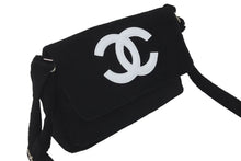 画像をギャラリービューアに読み込む, 極美品 CHANEL シャネル ショルダーバッグ ココマーク パイル ブラック シルバー金具 中古 60760