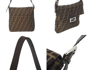 FENDI フェンディ マンマバケット ワンショルダーバッグ ズッカ キャンバス ブラウン シルバー金具 美品 中古 61121