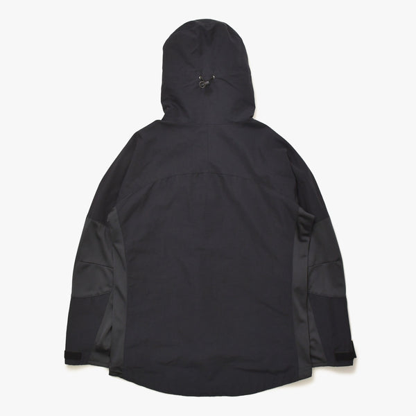 極美品 YOHJI YAMAMOTO ヨウジヤマモト フードジャケット MF-Y13-603 JAPAN製 ブラック サイズ4 中古 4a006120