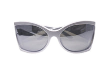 Load image into Gallery viewer, 極美品 BALENCIAGA バレンシアガ バタフライフレームサングラス 657842 BB0154S グレー サイズ72□18-115 中古 61201