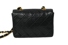 Load image into Gallery viewer, CHANEL シャネル ミニマトラッセ14 ハーフフラップ チェーンショルダーバッグ 1番台 ブラック ゴールド金具 美品 中古 61227