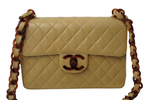 CHANEL シャネル デカマトラッセ ラムスキン ショルダーバッグ　ブラウン CHANEL シャネル デカマトラッセ ラムスキン ショルダーバッグ