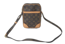 画像をギャラリービューアに読み込む, LOUIS VUITTON ルイヴィトン ダヌーブPM ショルダーバッグ モノグラムキャンバス M45266 美品 中古 61273