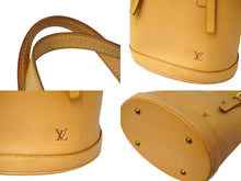 Load image into Gallery viewer, LOUIS VUITTON ルイヴィトン ヌメ革 レザー ノマド マレ 20周年記念 バケツ バッグ ベージュ M99070 ポーチ付 美品 中古 61370