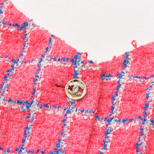Load the image into the gallery viewer. 極美品 CHANEL シャネル 24SS クルーズコレクション ツイード キャミソール ワンピース P76664V68503 サイズ36 ココマーク 中古 4a006138