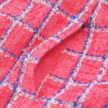 Load the image into the gallery viewer. 極美品 CHANEL シャネル 24SS クルーズコレクション ツイード キャミソール ワンピース P76664V68503 サイズ36 ココマーク 中古 4a006138
