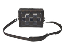 画像をギャラリービューアに読み込む, LOUIS VUITTON ルイ ヴィトン スリムソフトトランク ショルダーバッグ モノグラムチェス M20871 PVC ブラウン 美品 中古 61396