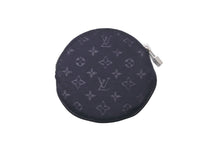 Load image into Gallery viewer, 極美品 LOUIS VUITTON ルイヴィトン モノグラムサテン コントドゥフェ コインケース M92272 ブラック リンゴ 財布 小物 中古 61418