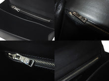 Load image into Gallery viewer, 極美品 PRADA プラダ ２WAYショルダーバッグ サフィアーノレザー スタッズ ブラック ピンク レーシングロゴ 中古 61460