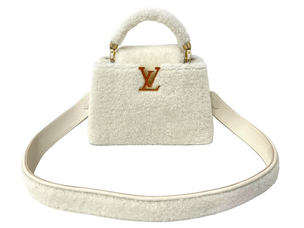 新品同様 LOUIS VUITTON ルイ ヴィトン ファーカプシーヌBB ２WAYショルダーバッグ M21089 ムートン レザー ホワイト 中古  61490 – Casanova Vintage