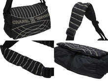 画像をギャラリービューアに読み込む, CHANEL シャネル スポーツライン ショルダーバッグ A32807 10番台 ココマーク ステッチ ナイロン ブラック 美品 中古 4b006150