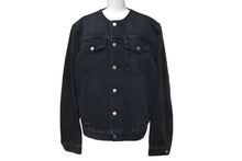 画像をギャラリービューアに読み込む, 新品同様 PRADA プラダ 23SS ノーカラーデニムジャケット トライアングルロゴ Mサイズ コットン ブラック 中古 61508