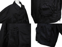Load image into Gallery viewer, 極美品 LOUIS VUITTON ルイヴィトン 21SS ユーティリティ ナイロンジャケット ブルゾン サイズ54 ブラック RM211Q 中古 61539