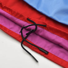 Load the image into the gallery viewer. 極美品 PRADA プラダ 20SS ナイロン アノラックジャケット SGB407 サイズS FRANK OCEAN着用 トライアングルロゴ マルチカラー 中古 4a006156