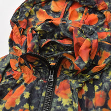 Load the image into the gallery viewer. 極美品 LOUIS VUITTON ルイヴィトン ヴァージルアブロー ポピードロシーグラフィックウィンドブレーカーブルゾン HGB65WLTX サイズ48 中古 4a006157