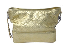 画像をギャラリービューアに読み込む, CHANEL シャネル ガブリエル ドゥ ショルダーバッグ ホーボー ココマーク A93824 24番台 2017年 カーフ ゴールド 美品 中古 61588