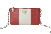 Load image into Gallery viewer, PRADA プラダ ショルダーバッグ サフィアーノレザー チェーンショルダー トライアングルロゴ レッド ホワイト 美品 中古 61629