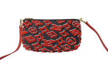 画像をギャラリービューアに読み込む, LOUIS VUITTON ルイヴィトン×ウルスフィッシャー ポシェット アクセソワール M45548 タフテッド モノグラム レッド 美品 中古 61650