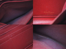 Load image into Gallery viewer, SALVATORE FERRAGAMO サルヴァトーレフェラガモ ダブルガンチーニ ラウンドファスナー 長財布 JL-22 B300 レッド 中古 良品 61666