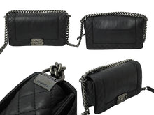 Load image into Gallery viewer, CHANEL シャネル ボーイシャネル チェーン ショルダーバッグ A92193 18番台 カーフスキン ブラック ヴィンテージシルバー金具 美品 中古 61694