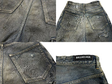 画像をギャラリービューアに読み込む, 極美品 BALENCIAGA バレンシアガ バギーデニムパンツ 745213 日本製 サイズXS ブルー 中古 61696