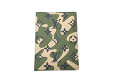 Very Good Condition LOUIS VUITTON Couverture Passport Takashi Murakami Passport Case M58027 AR2038 Camo Used 61722