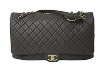 画像をギャラリービューアに読み込む, 極美品 CHANEL シャネル ジャンボ マトラッセ ショルダーバッグ カーキ チェーンショルダー デカマト 中古 61732