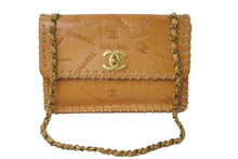画像をギャラリービューアに読み込む, CHANEL シャネル ココマーク ベースボールステッチ エンボス ショルダーバッグ 2番台 ブラウン ゴールド金具 美品 中古 61783