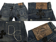 Load image into Gallery viewer, DOLCE&amp;GABBANA &amp; CHROME HEARTS ドルチェアンドガッバーナ クロムハーツ クロスパッチ デニムパンツ サイズM〜L 美品 中古 61848