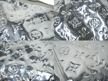 画像をギャラリービューアに読み込む, LOUIS VUITTON ルイヴィトン ボストンバッグ キーポル55 ミロワール アルジャン ミラー ビニール シルバー M95275 美品 中古 62024