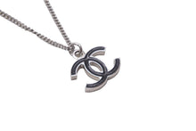 画像をギャラリービューアに読み込む, CHANEL シャネル ネックレス ココマーク 07V刻印 全長43.5cm 5.8g リバーシブル ブラック シルバー メタル 美品 中古 62072