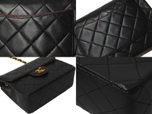 Load image into Gallery viewer, CHANEL シャネル ヴィンテージ ミニマトラッセチェーンショルダーバッグ19cm 1番台 ブラック レッド バイカラー 美品 中古 62197