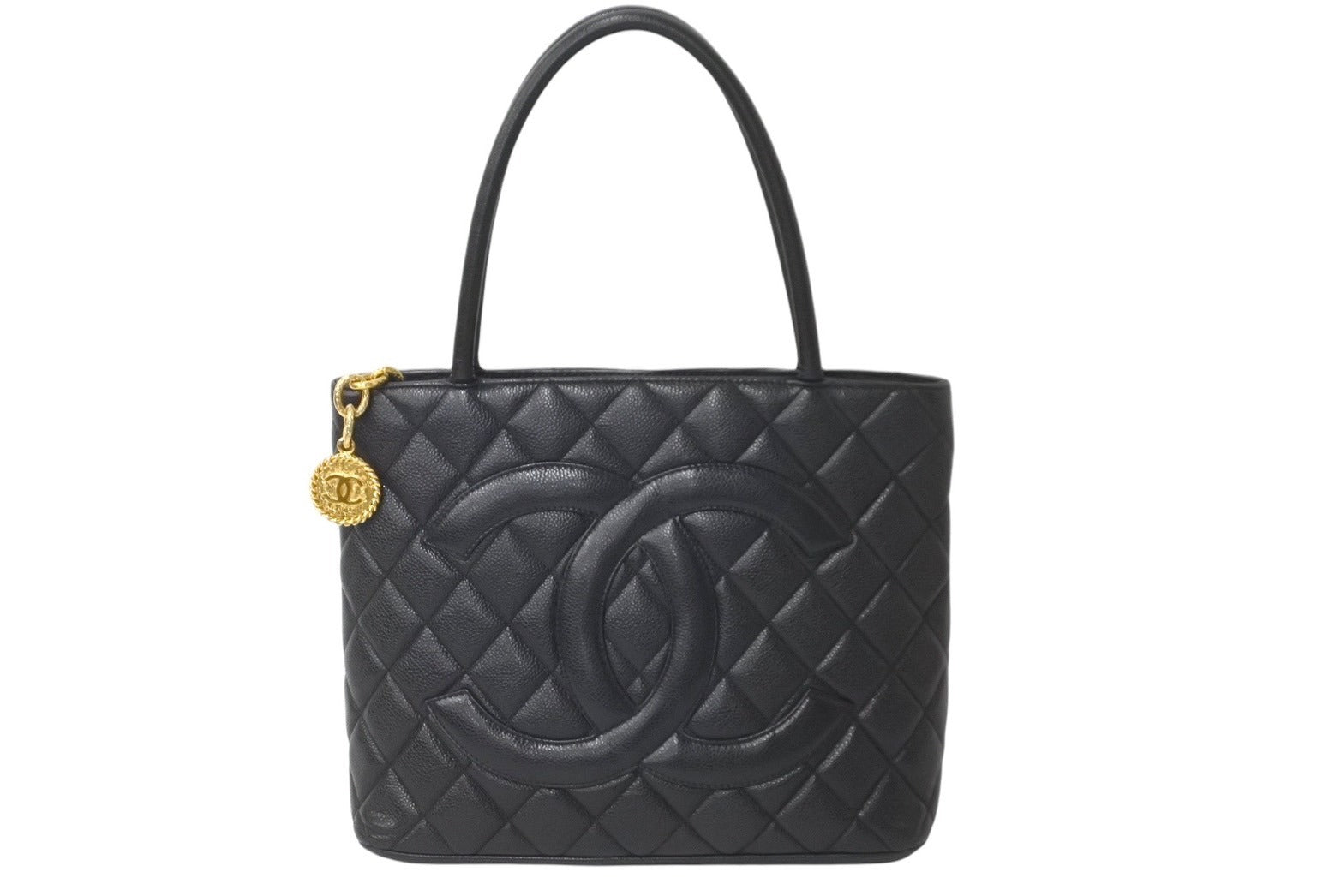 CHANEL シャネル 復刻トートバック A01804 8番台 キャビアスキン ...