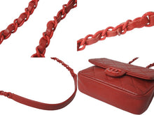 Load image into Gallery viewer, 極美品 CHANEL シャネル ショルダーバッグ ココマーク マトラッセ キャビアスキン 29番台 レッド レッド金具 中古 62323