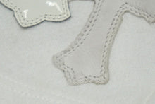 Load image into Gallery viewer, CHROME HEARTS クロムハーツ GRP ワイノットスウェットショーツ ショートパンツ クロスパッチ コットン ホワイト M 美品 中古 62343