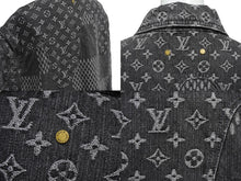 Load image into Gallery viewer, LOUIS VUITTON ルイヴィトン NIGO ジャイアント ダミエウェーブス デニムジャケット HJA11WUZC A435 48 ブラック 美品 62415