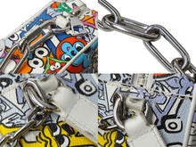 Load image into Gallery viewer, LOUIS VUITTON ルイヴィトン ミニ・ソフトトランク ショルダーバッグ 23SS モノグラム・コミック M82008 ホワイト 美品 中古 62418